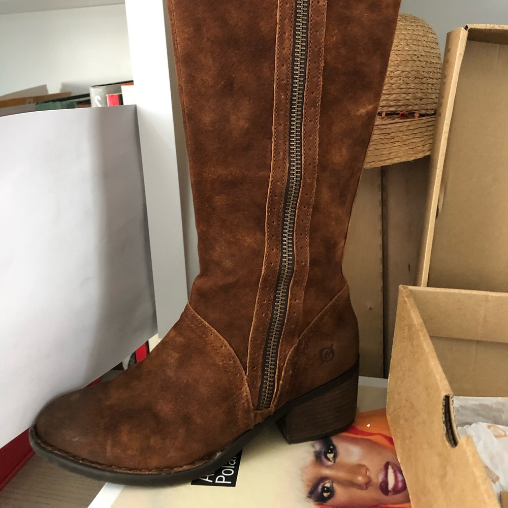 Born suede boots
